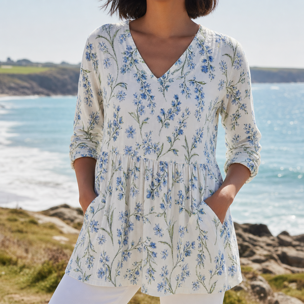 Noto Floral V-Neck Tunic in Floral White